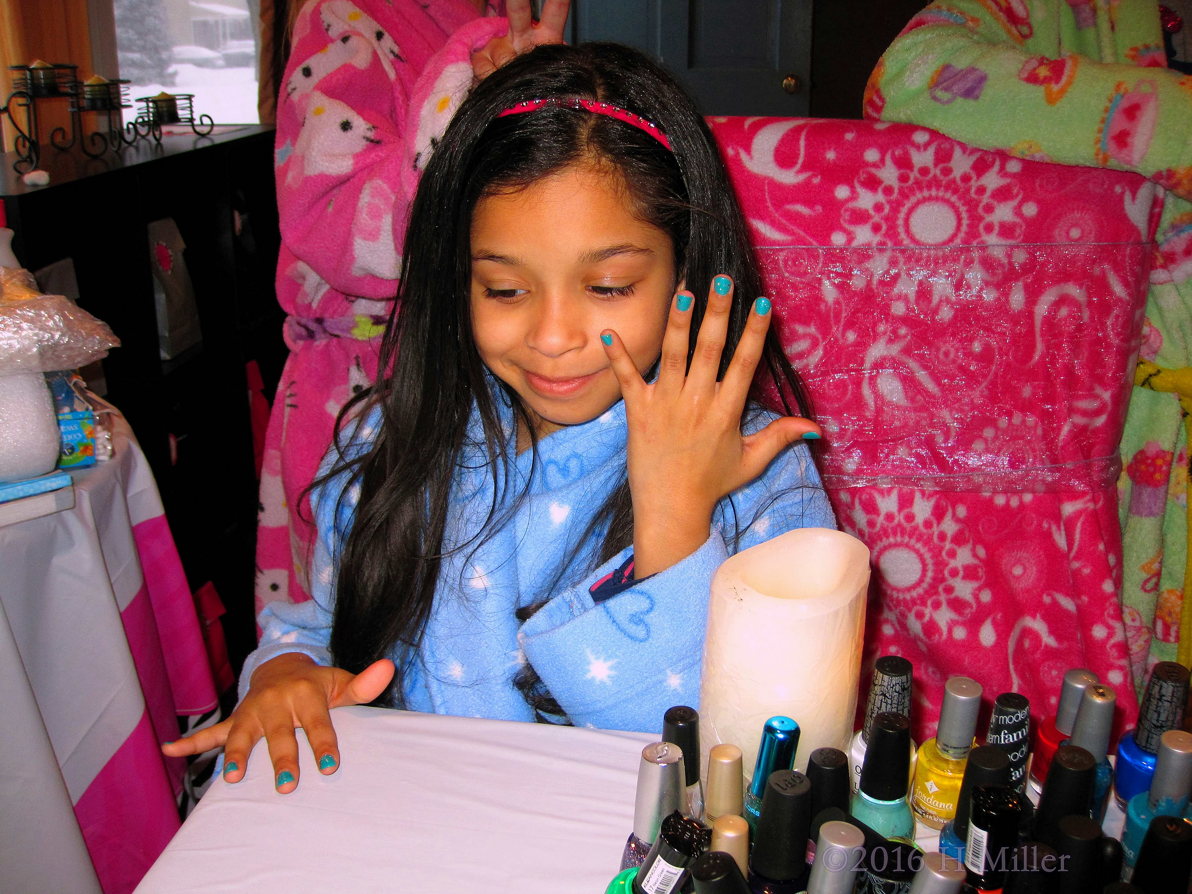 She Loves Her Turquoise Mini Mani! She Loves Her Turquoise Mini Mani!