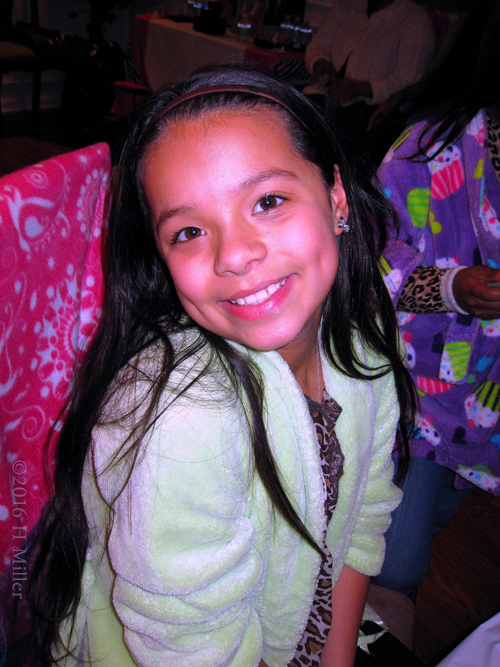 She LOVES The Girls Party She LOVES The Girls Party