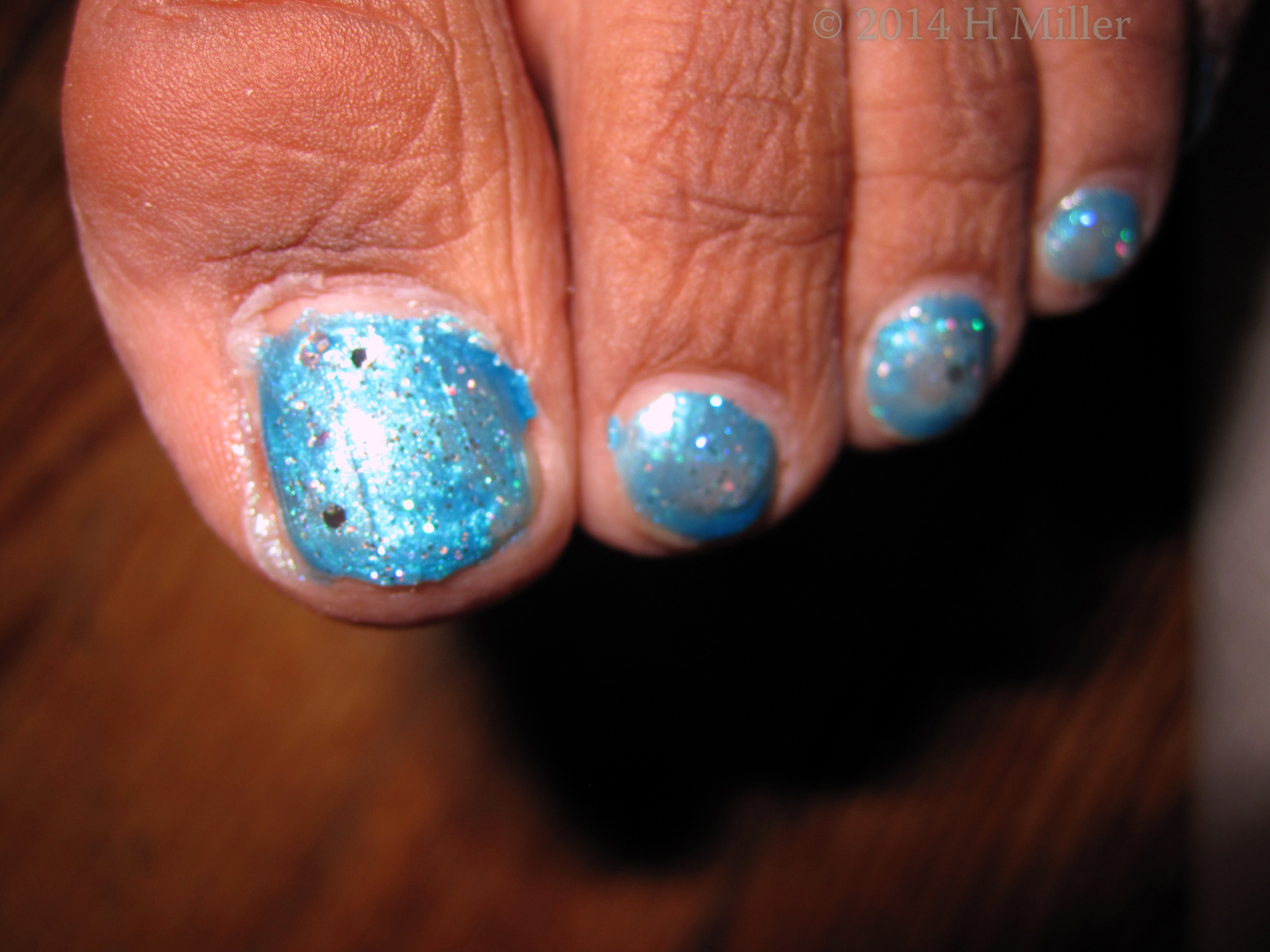 The Other Foot. Kids Metallic Blue Pedi.