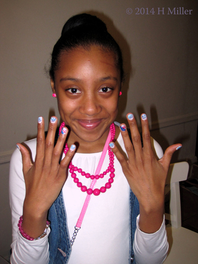 Kids Nail Art. US Flag Motif On OPI BlueWhite Blend N Glitter