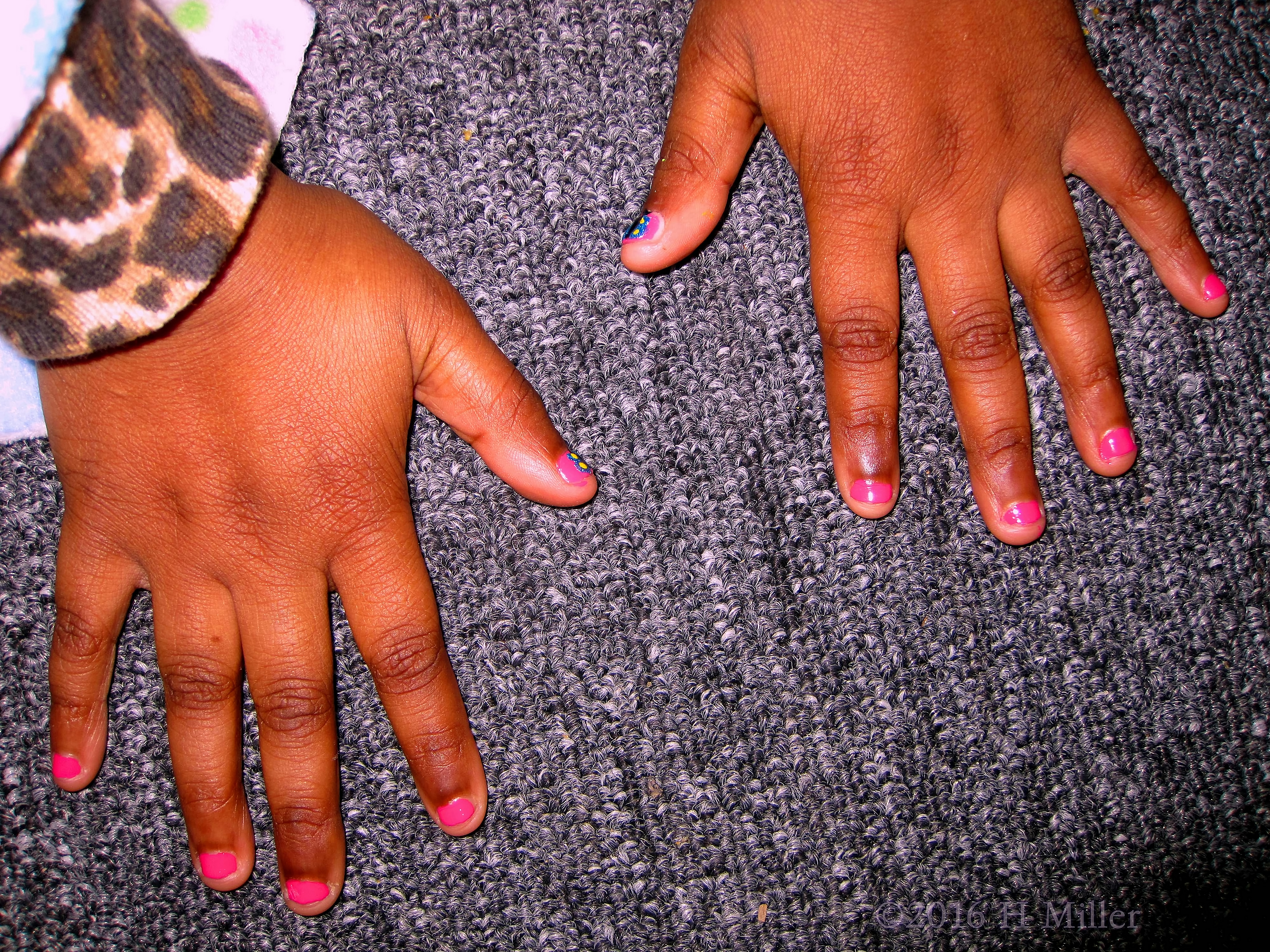 Cute Pink Manicure 