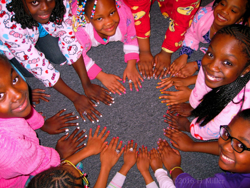 Everyone Loves Their Kids Manicure! Everyone Loves Their Kids Manicure!