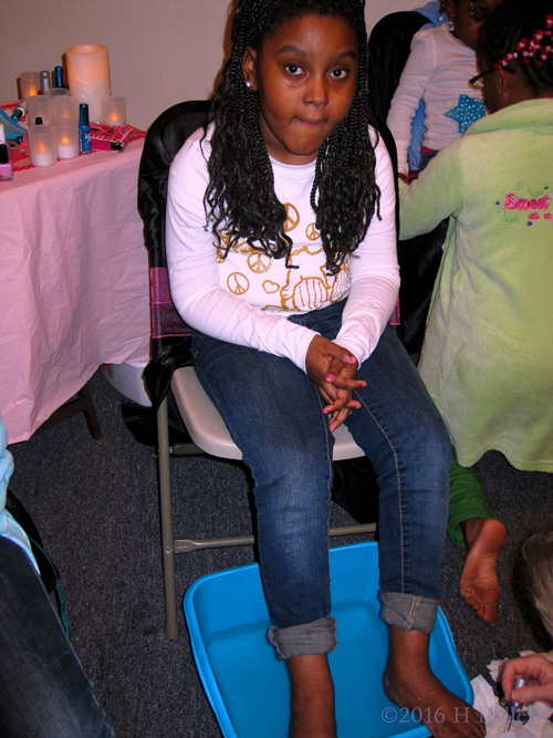 Hanging Out During Pedicures Hanging Out During Pedicures