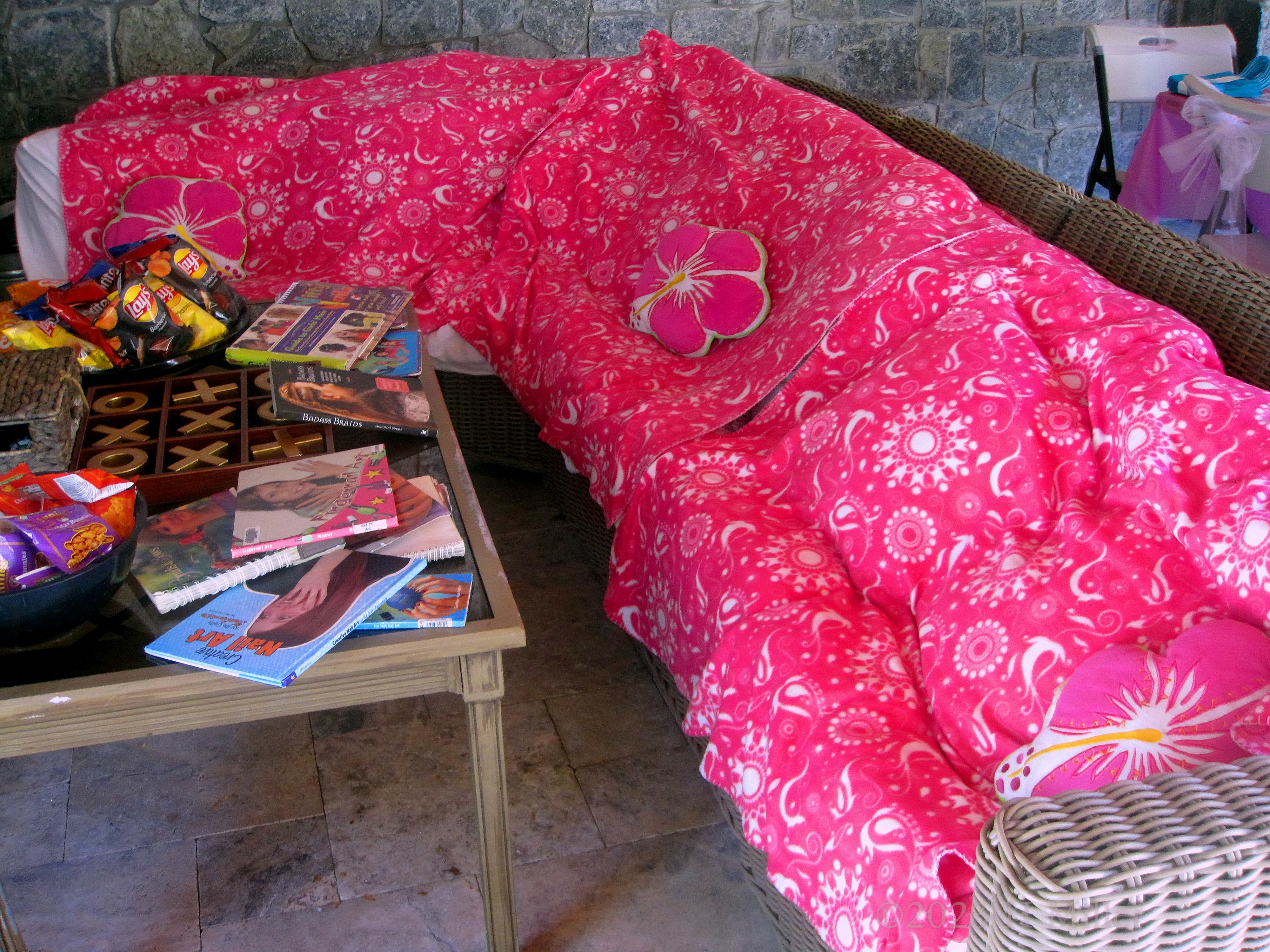 Laura's 9th Kids Spa Birthday Party Laura's 9th Kids Spa Birthday Party