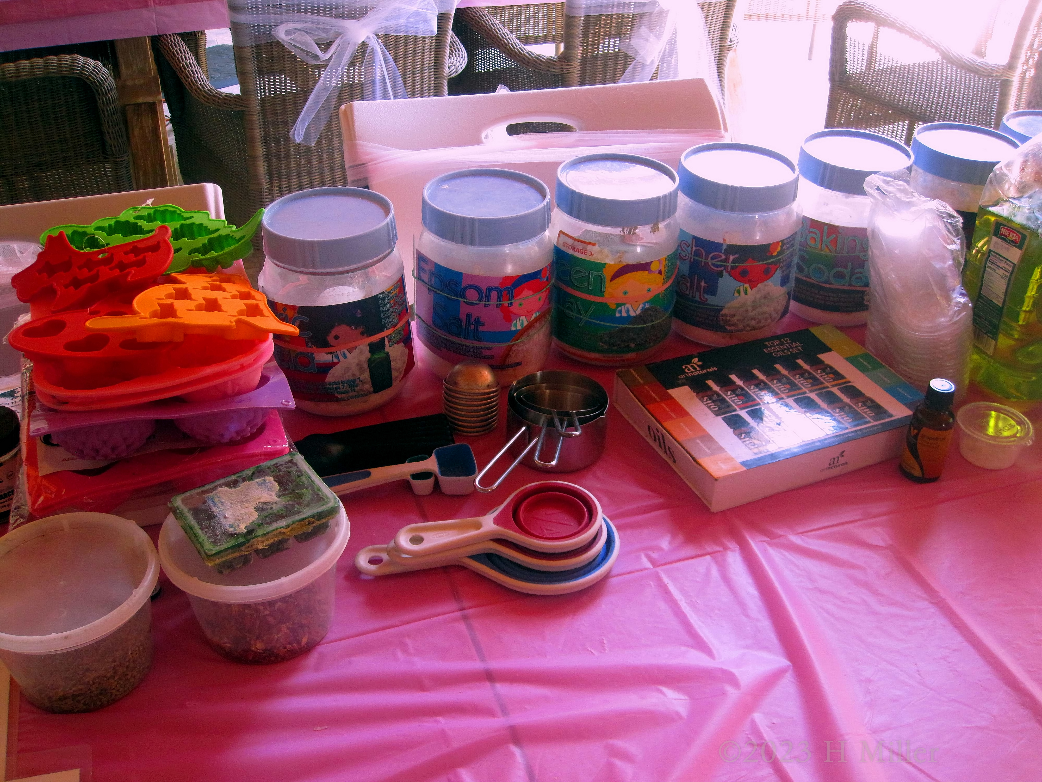 Laura's 9th Kids Spa Birthday Party Laura's 9th Kids Spa Birthday Party