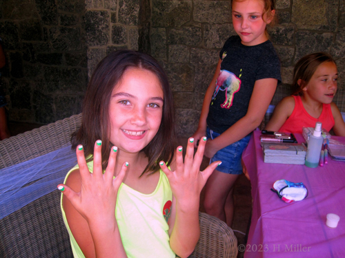 Laura's 9th Kids Spa Birthday Party Laura's 9th Kids Spa Birthday Party