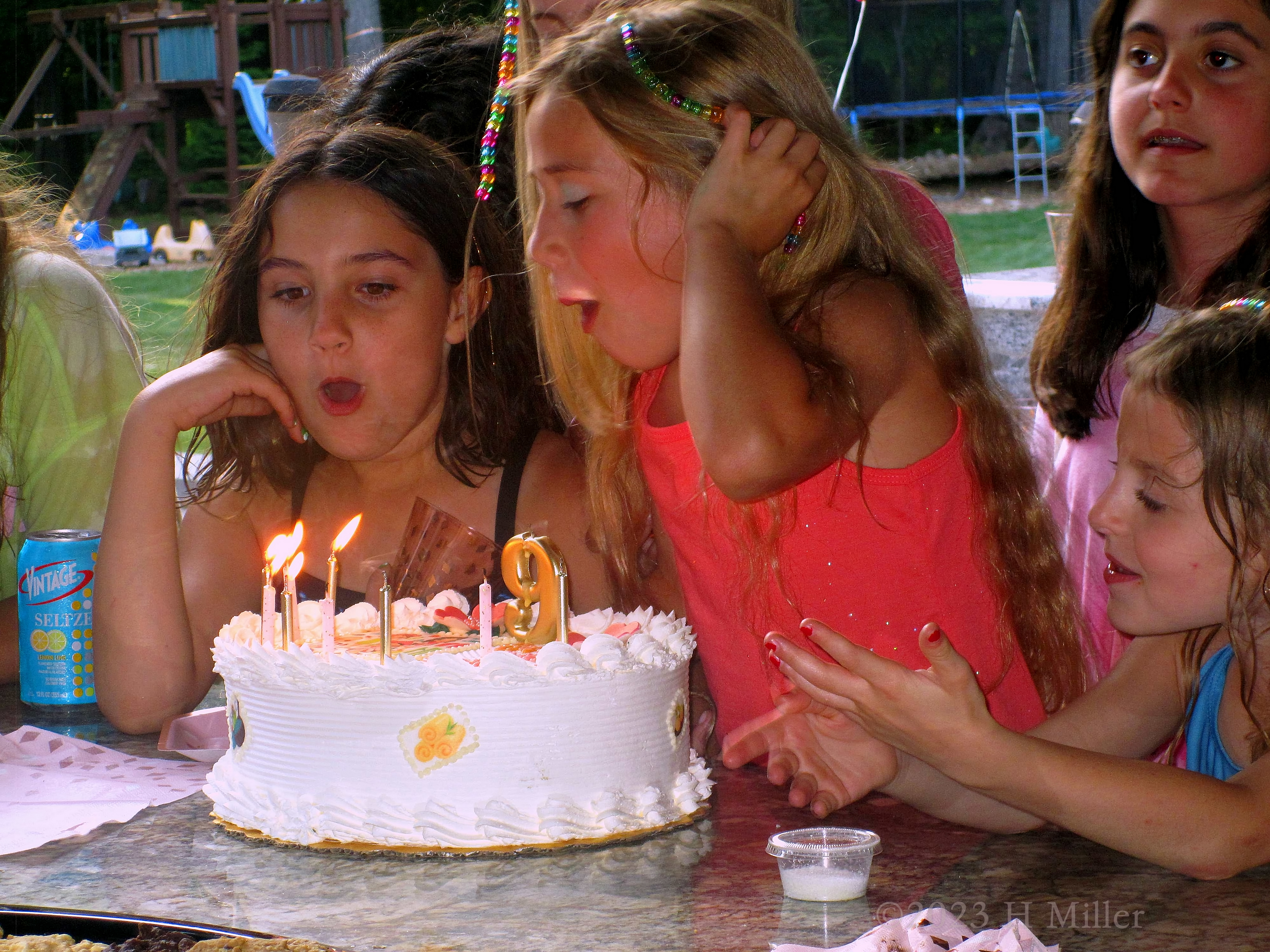 Laura's 9th Kids Spa Birthday Party Laura's 9th Kids Spa Birthday Party