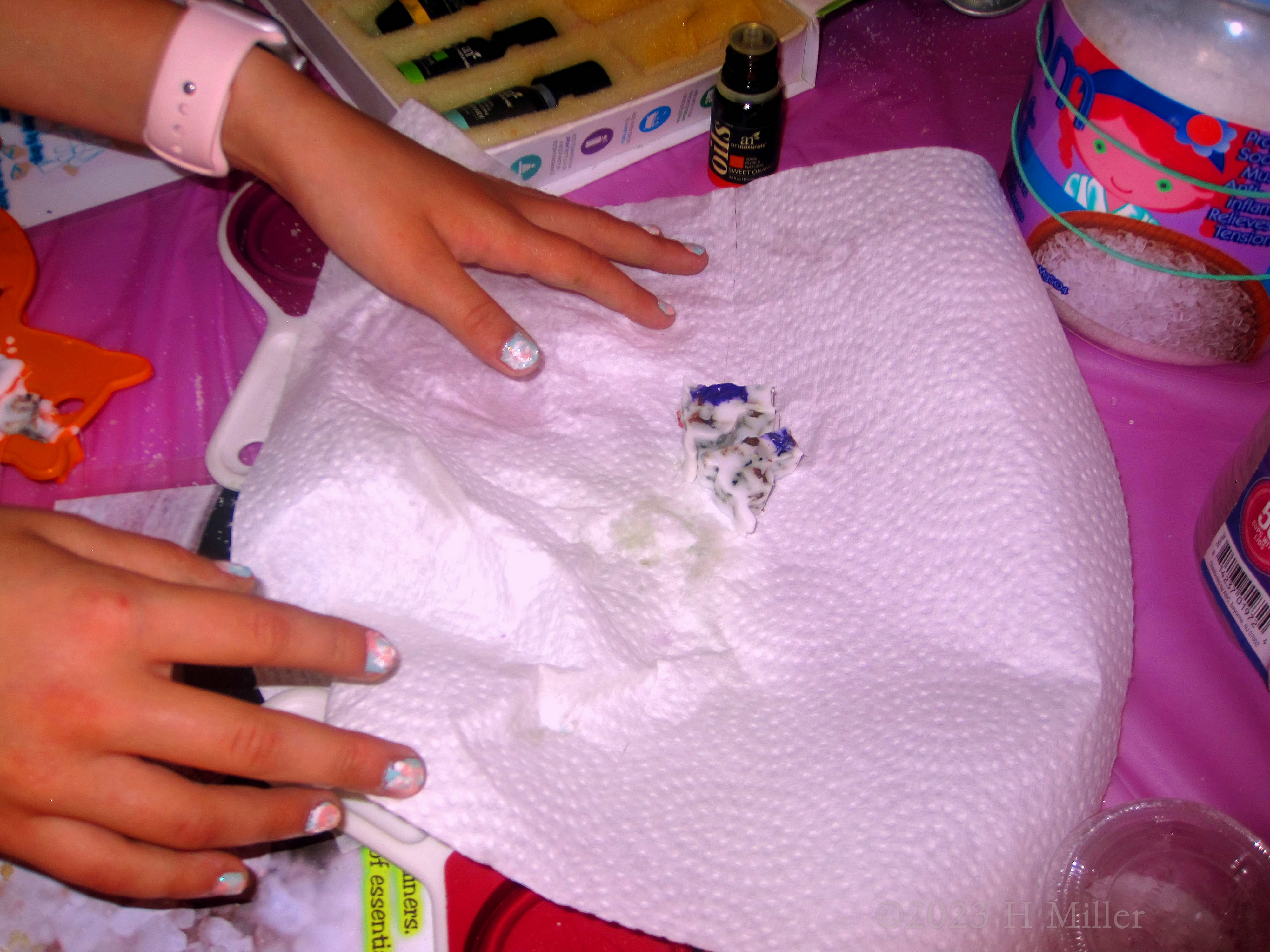 Laura's 9th Kids Spa Birthday Party Laura's 9th Kids Spa Birthday Party