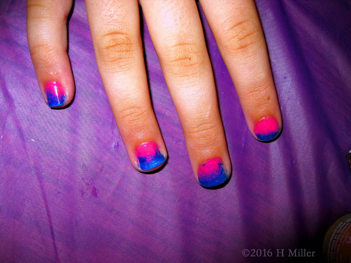 Pink And Blue Ombre Mini Manicure 