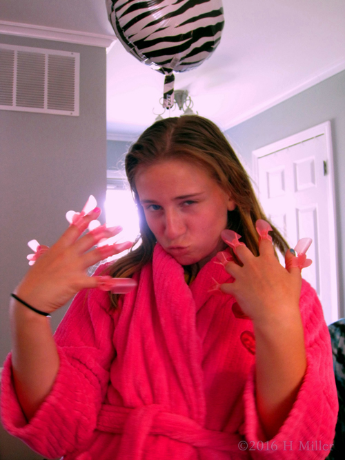 Hanging Out In Her Manicure Protectors. Hanging Out In Her Manicure Protectors.