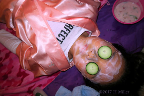 Cukes And Masque, Fun Girls Facial Activity. Cukes And Masque, Fun Girls Facial Activity.