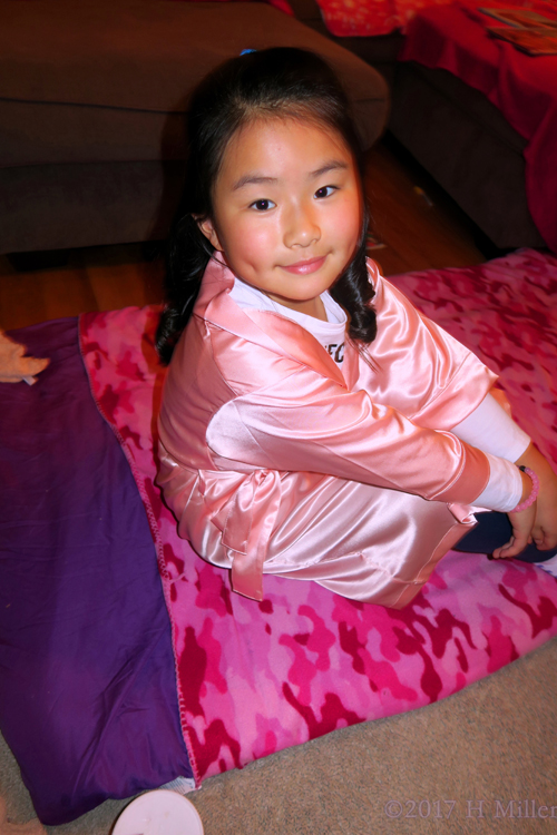 Dazzling Smile Before Her Kids Facial! Dazzling Smile Before Her Kids Facial!