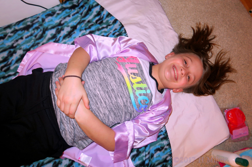 Joyfully Smiling Before Her Girls Facial Activity! Joyfully Smiling Before Her Girls Facial Activity!