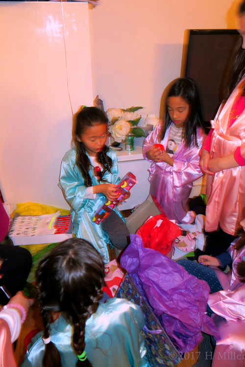 One More Birthday Present For Lea! One More Birthday Present For Lea!