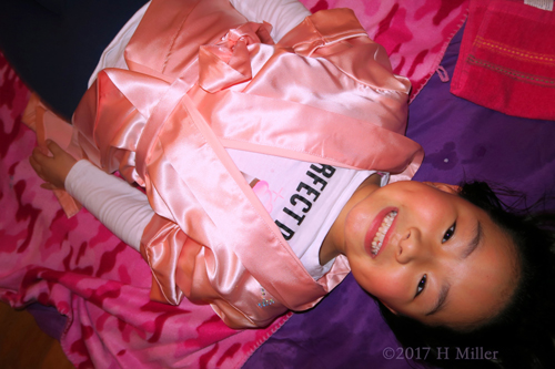 Smooth, Glowy! After Kids Facial Pic! Smooth, Glowy! After Kids Facial Pic!