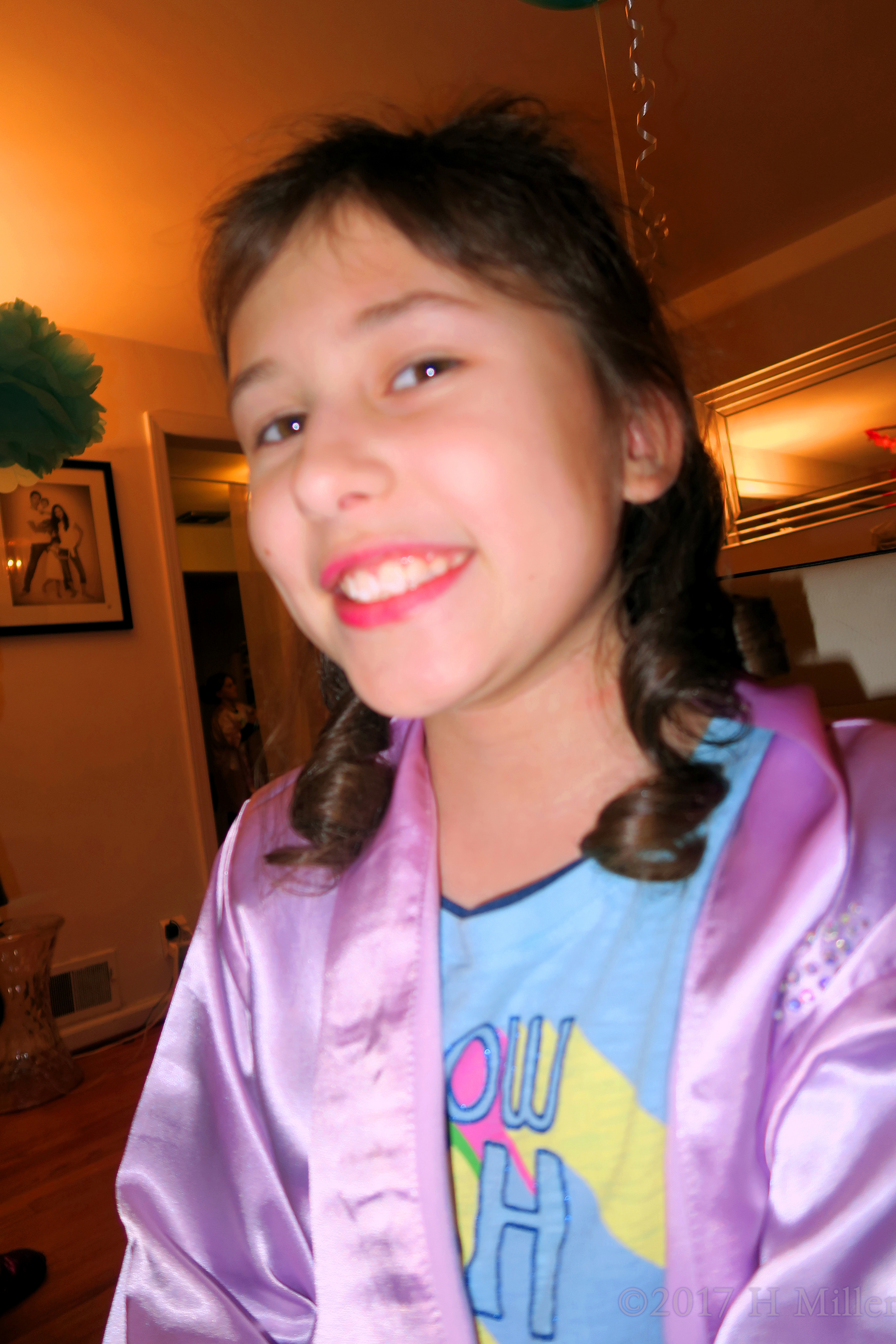 Little Curls Girls Hairstyle Looks So Good On Kids. Little Curls Girls Hairstyle Looks So Good On Kids.