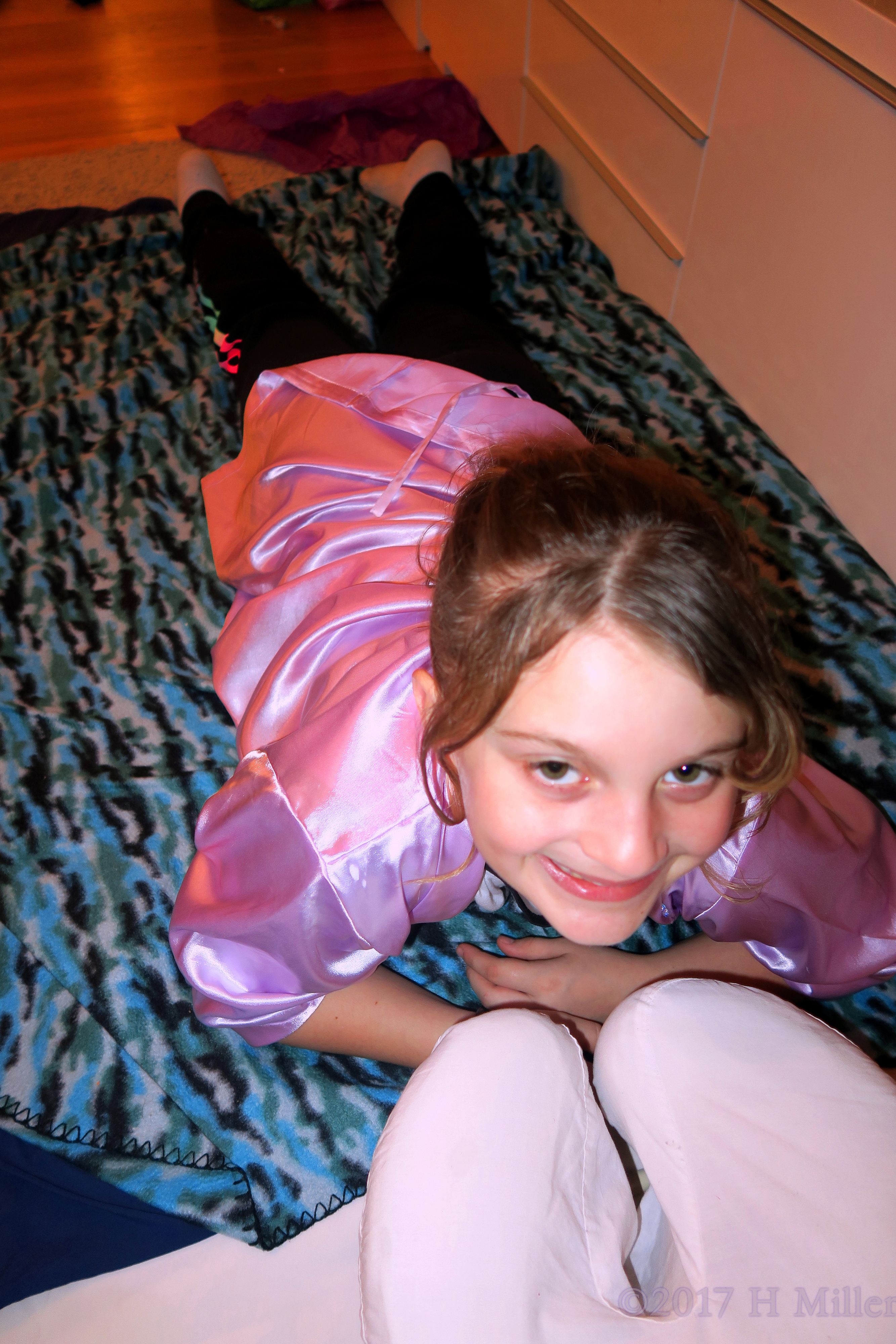 Ready For A Relaxing And Destressing Kids Massage Session. Ready For A Relaxing And Destressing Kids Massage Session.