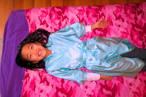 It's Time For The Birthday Girl To Enjoy A Relaxing Kids Facial Session. It's Time For The Birthday Girl To Enjoy A Relaxing Kids Facial Session.