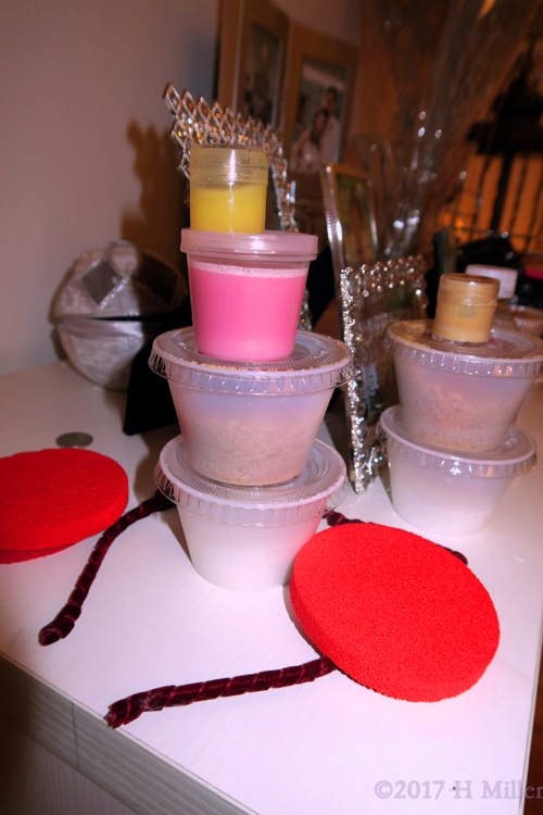 Little Containers With The Kids Craft Activities Completed.