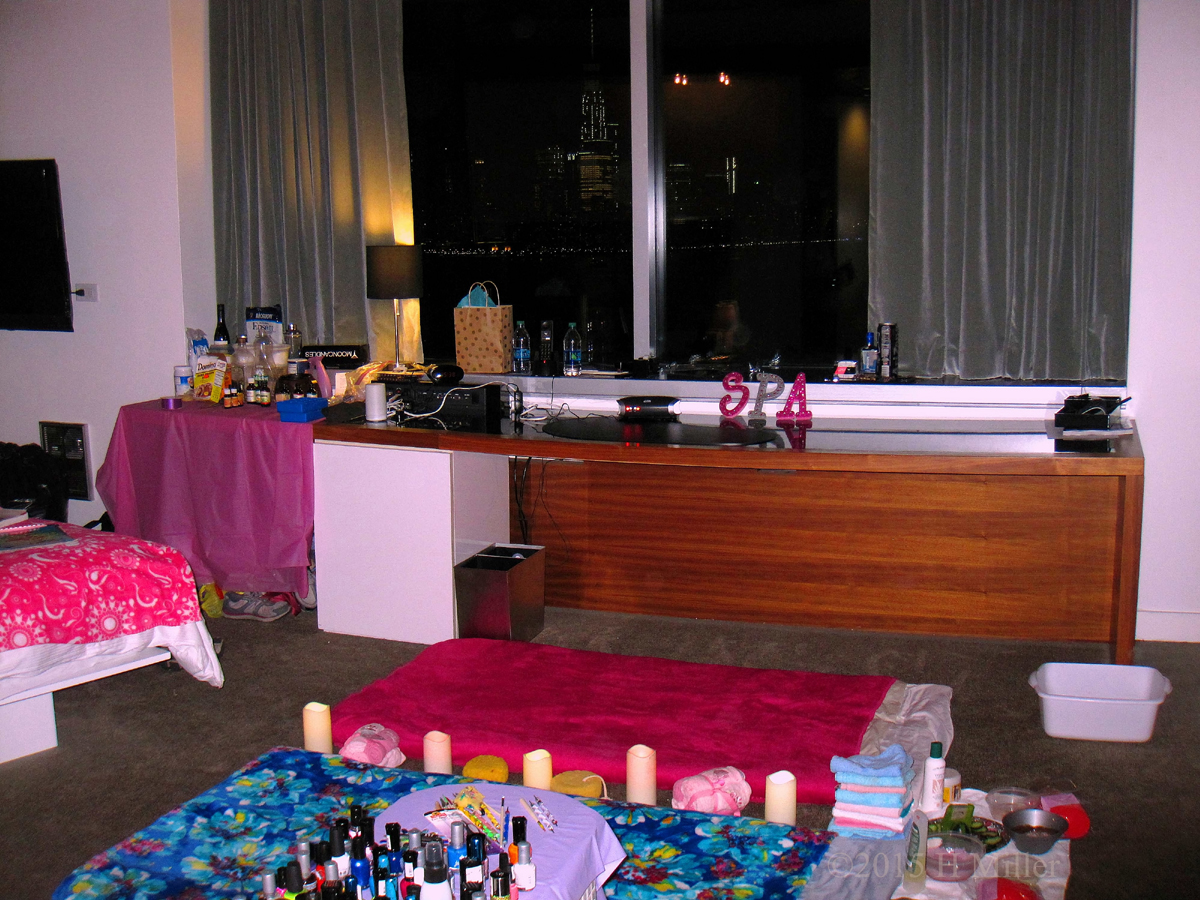 Hotel Spa Parties Always Have The Best View! 