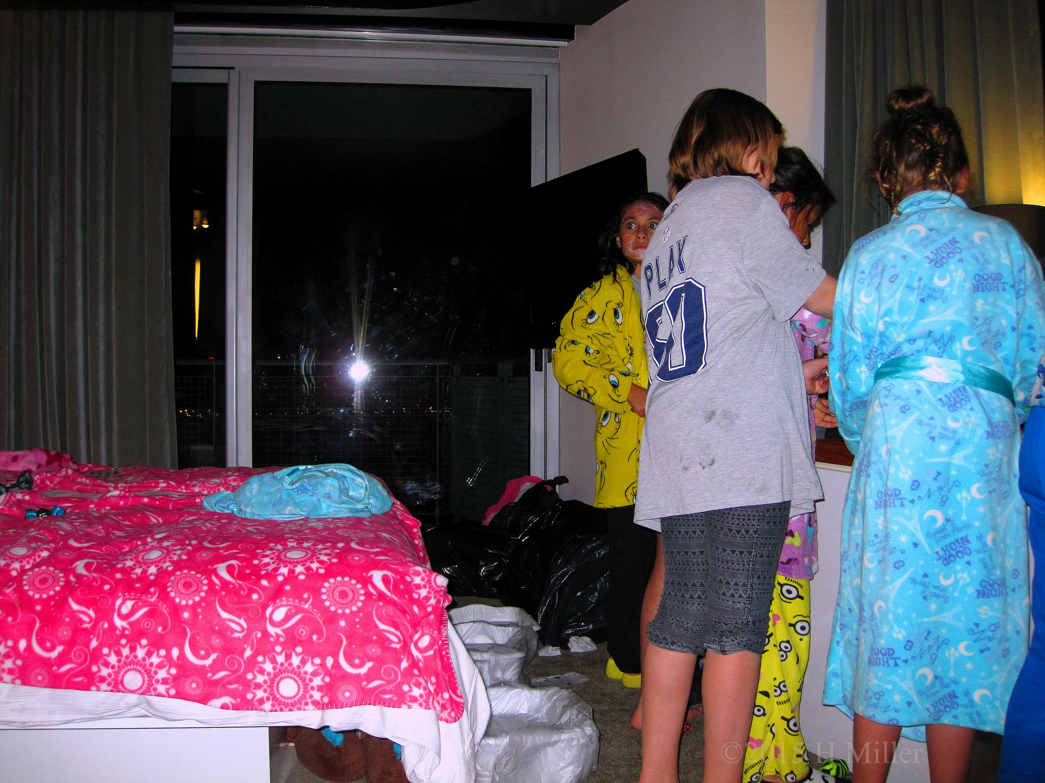 The Girls Spa Party Guests Gathered At The Spa Craft Table. The Girls Spa Party Guests Gathered At The Spa Craft Table.