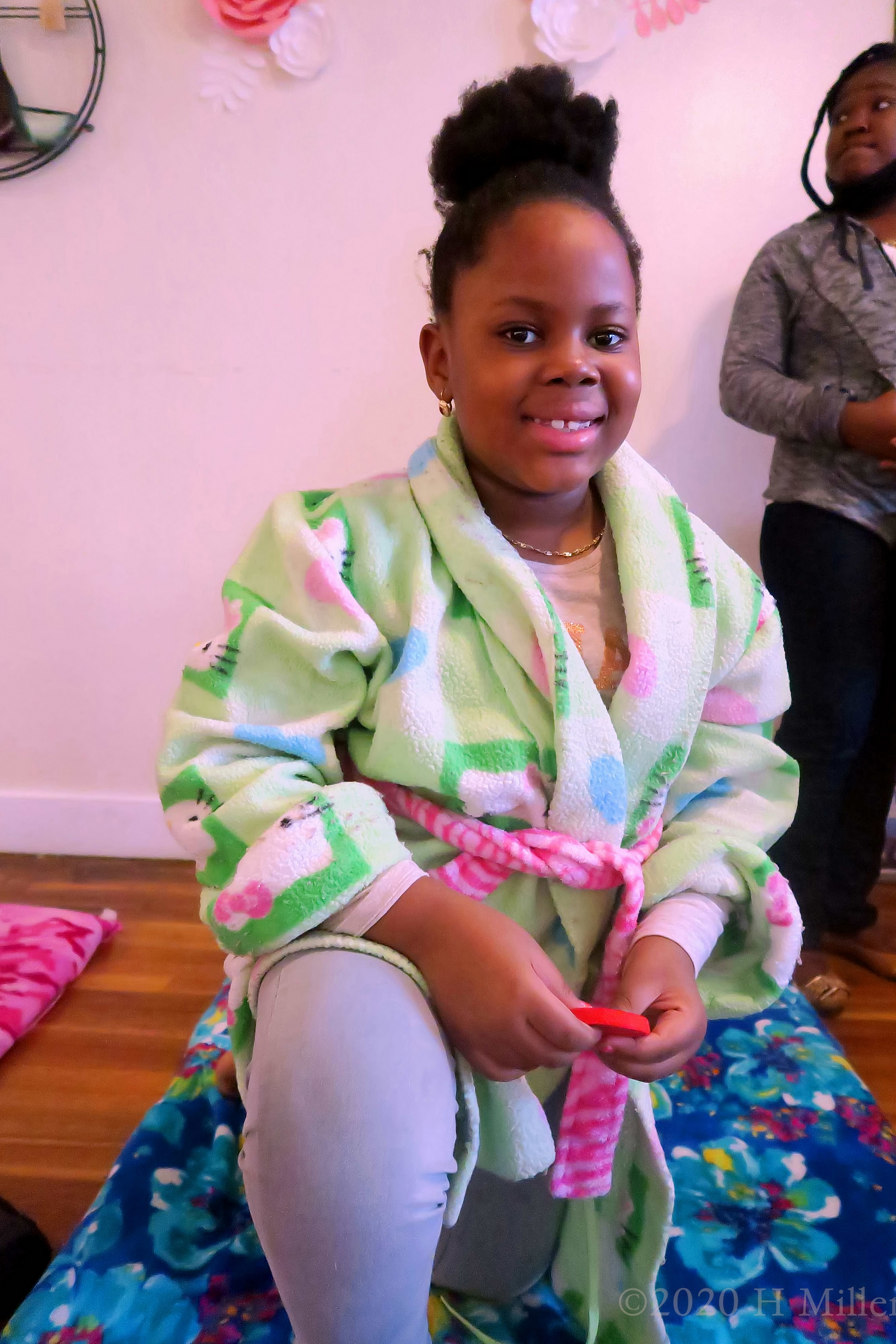 Lilah's 9th Kids Spa Birthday Party At Home Gallery 1 Lilah's 9th Kids Spa Birthday Party At Home Gallery 1