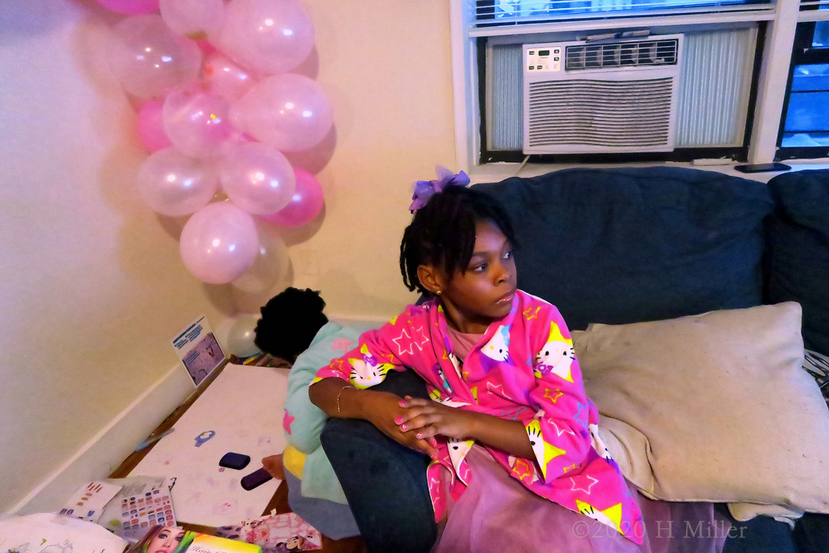 Lilah's 9th Kids Spa Birthday Party At Home Gallery 2 