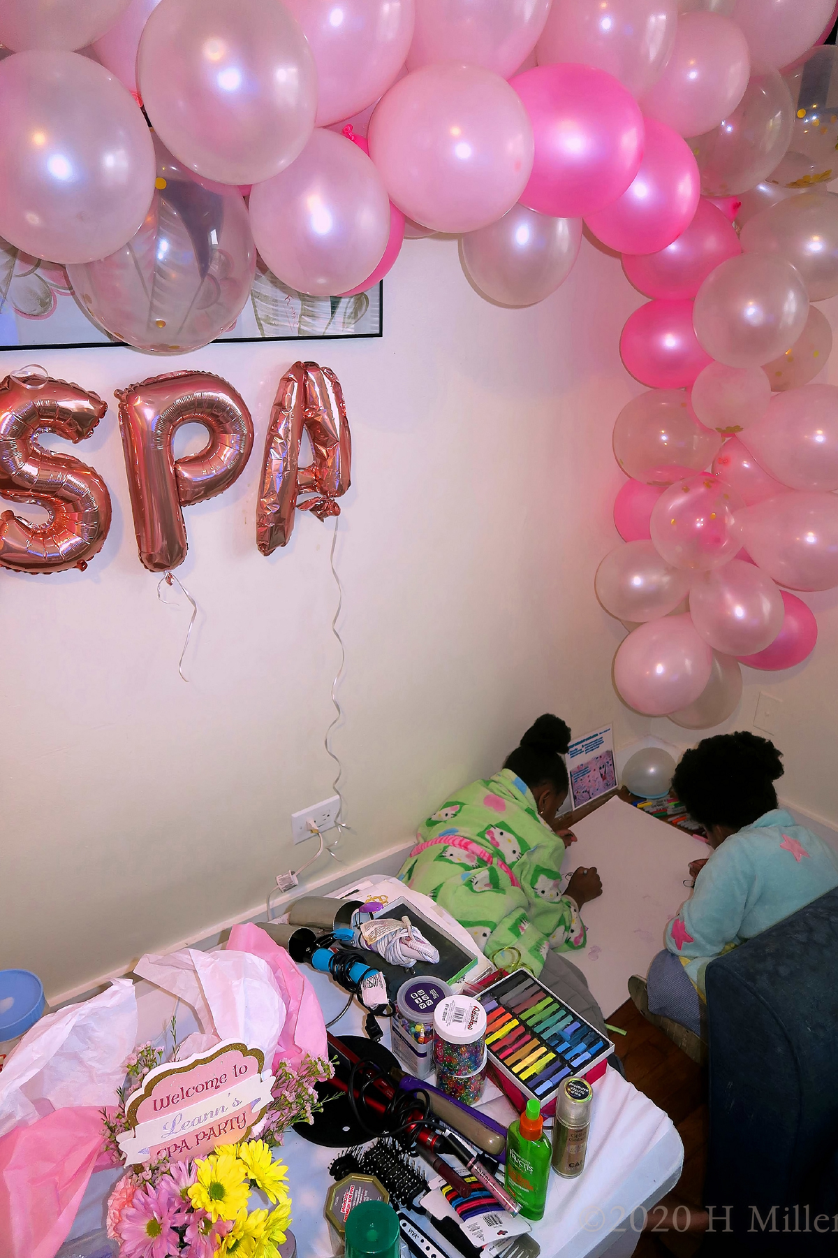 Lilah's 9th Kids Spa Birthday Party At Home Gallery 2