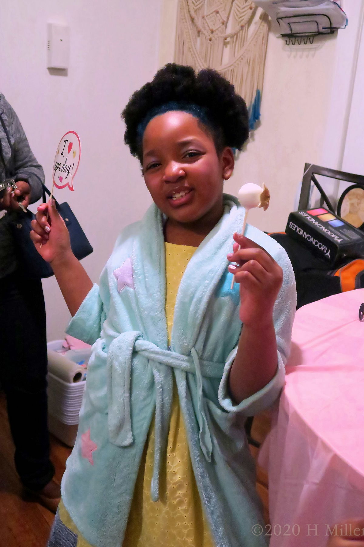 Lilah's 9th Kids Spa Birthday Party At Home Gallery 2 