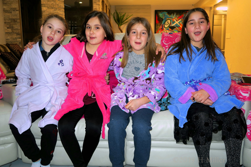 Lorena's In Home Spa Party For Girls On A Cold December Day In 2018 Gallery 1 Lorena's In Home Spa Party For Girls On A Cold December Day In 2018 Gallery 1