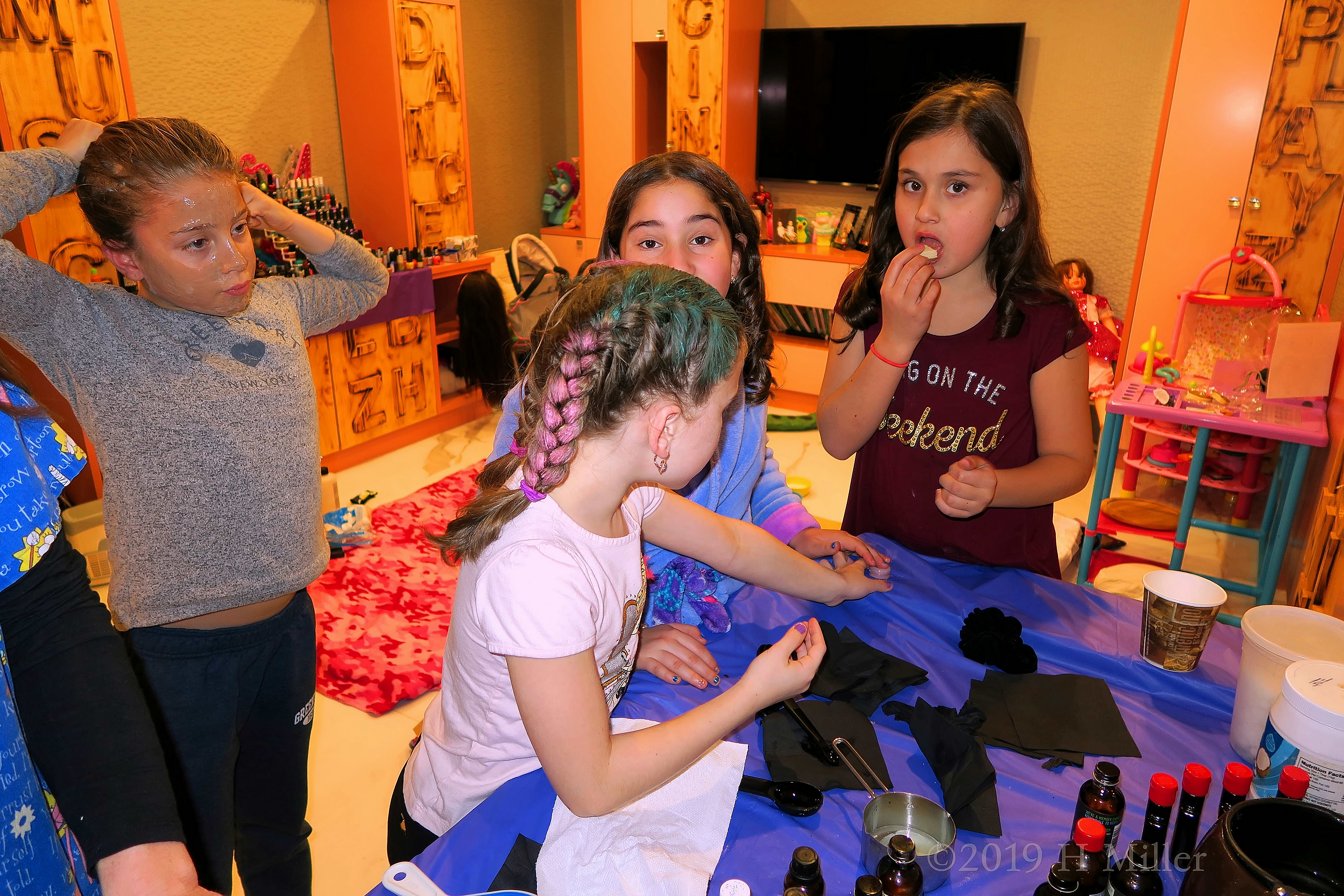 Lorena's In Home Spa Party For Girls On A Cold December Day In 2018 Gallery 2 Lorena's In Home Spa Party For Girls On A Cold December Day In 2018 Gallery 2