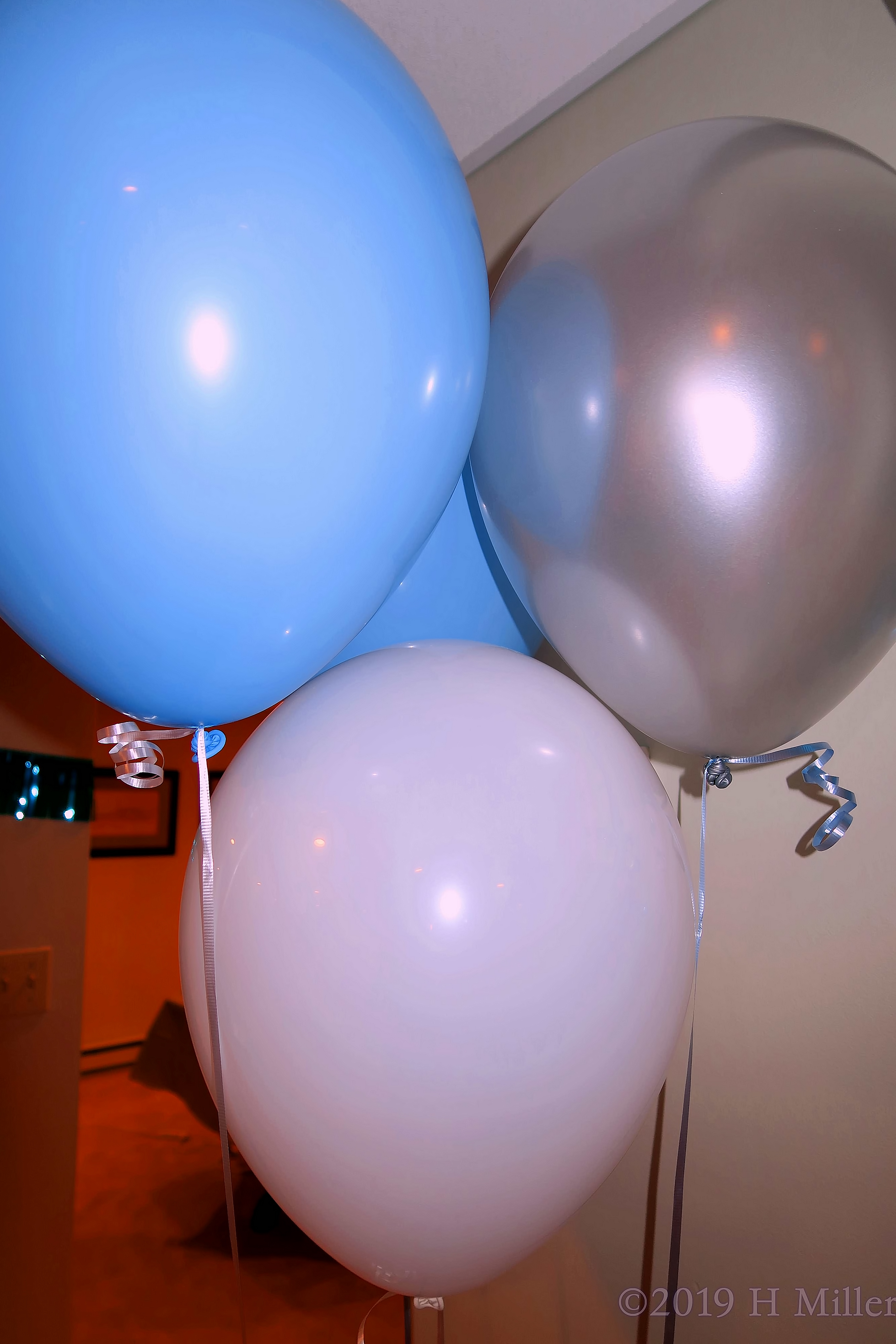 Lovely Blue Silver And White Birthday Balloons 