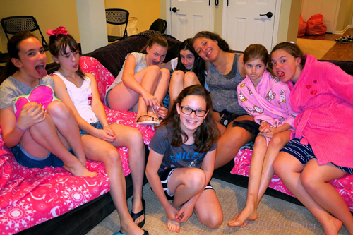 Mackenzie Is Having Fun With Her Friends Mackenzie Is Having Fun With Her Friends