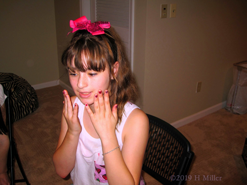 Spa Party Guest With A Cool Girls Manicure With Hot Pink And Shimmery Silver Glitter Spa Party Guest With A Cool Girls Manicure With Hot Pink And Shimmery Silver Glitter