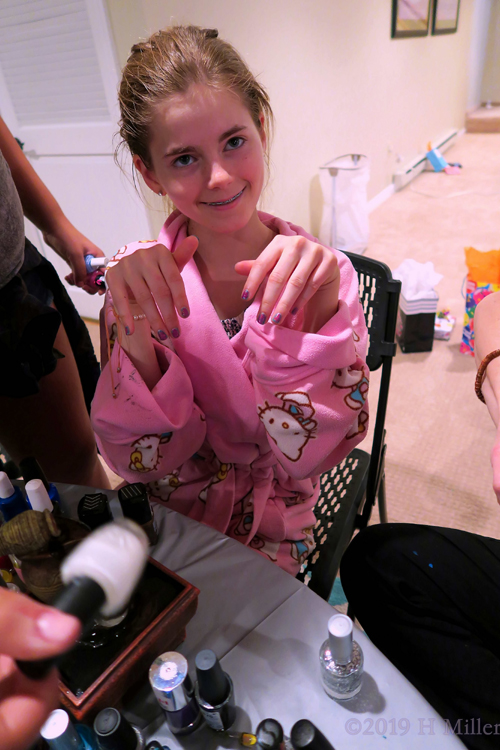 Wow! Unicorn Colored Kids Manicure Wow! Unicorn Colored Kids Manicure