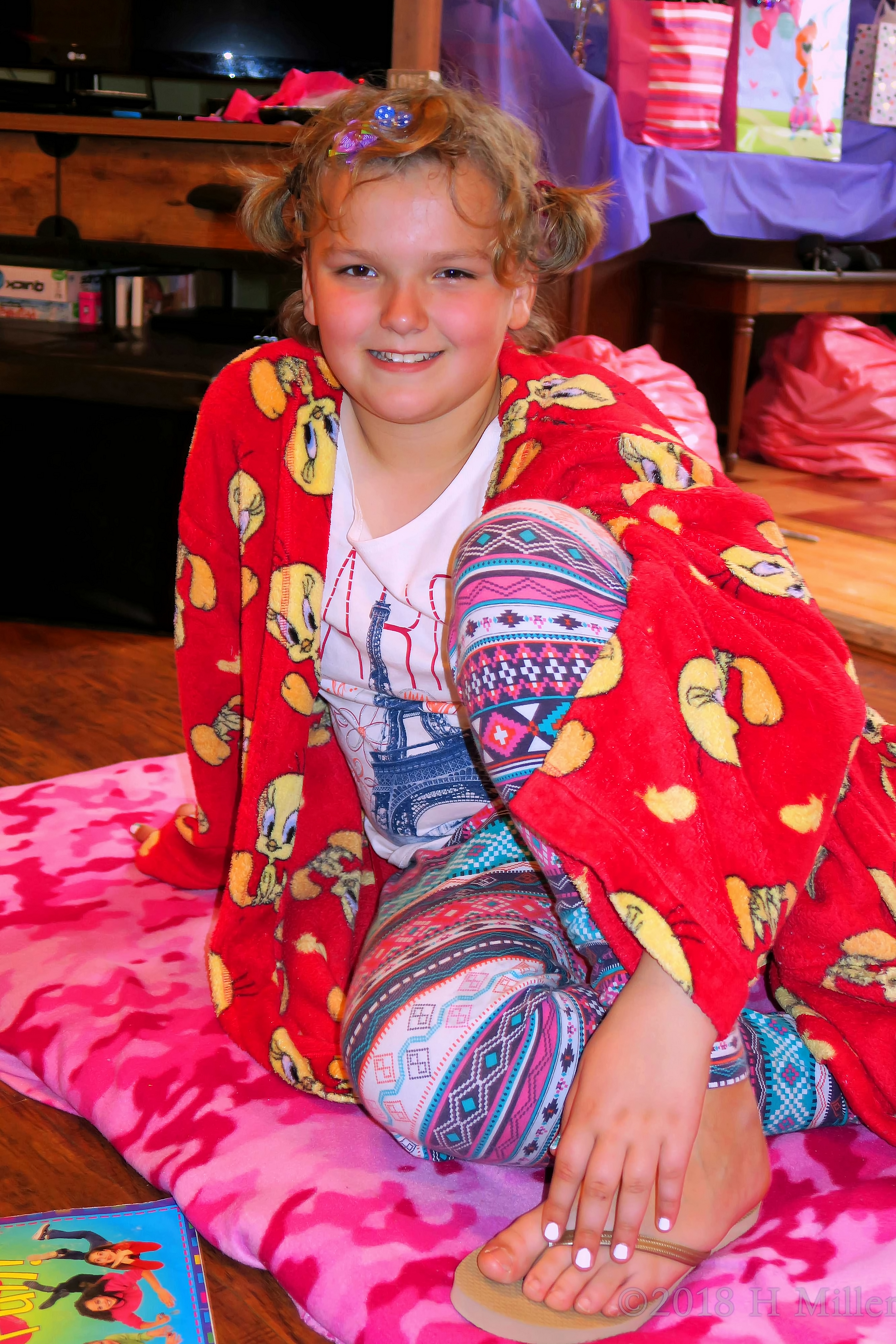 Girl's Spa After Facials Photo 4 Girl's Spa After Facials Photo 4