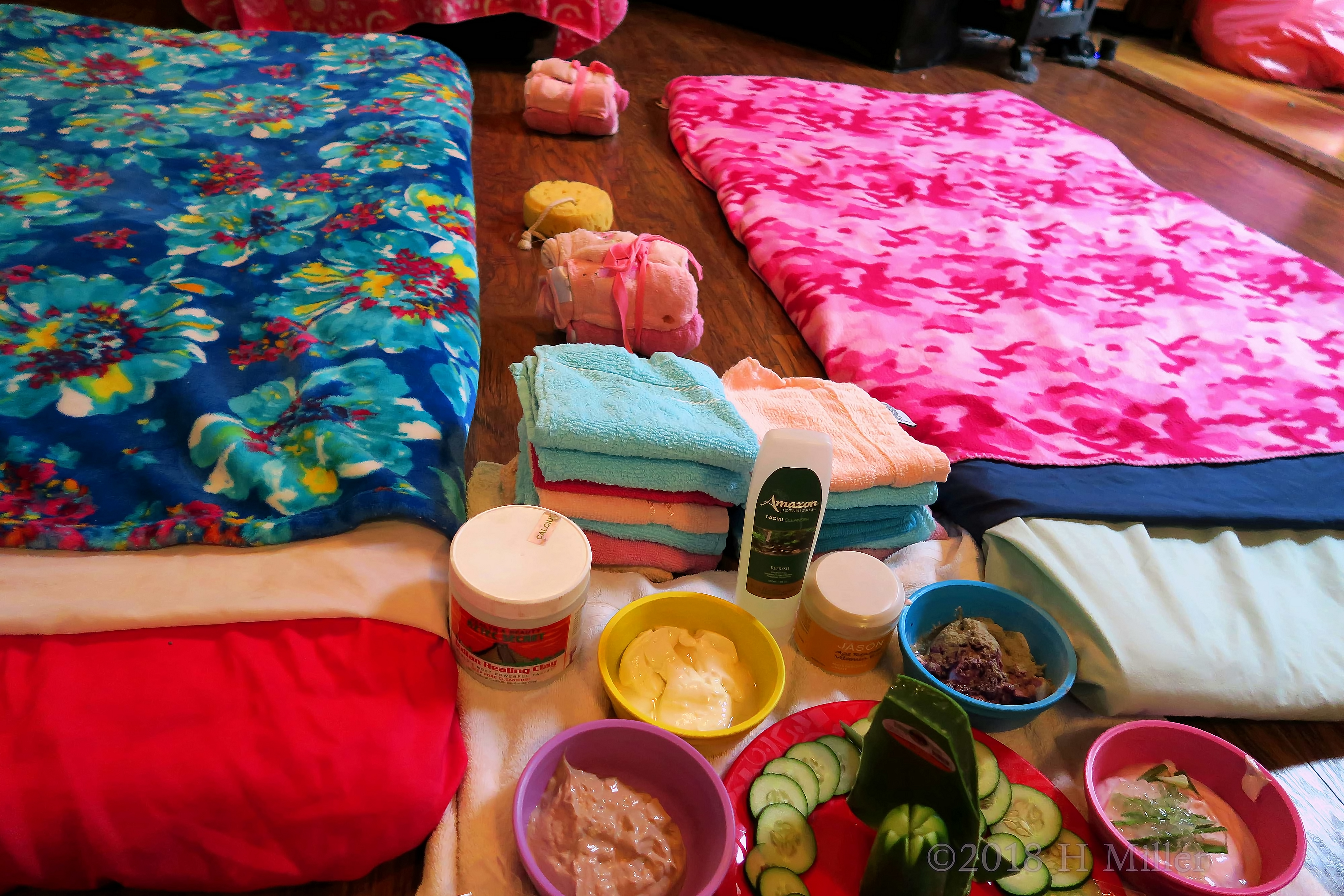 Lots Of Kids Facial Ingredients Ready For The Girls Spa Party! Lots Of Kids Facial Ingredients Ready For The Girls Spa Party!