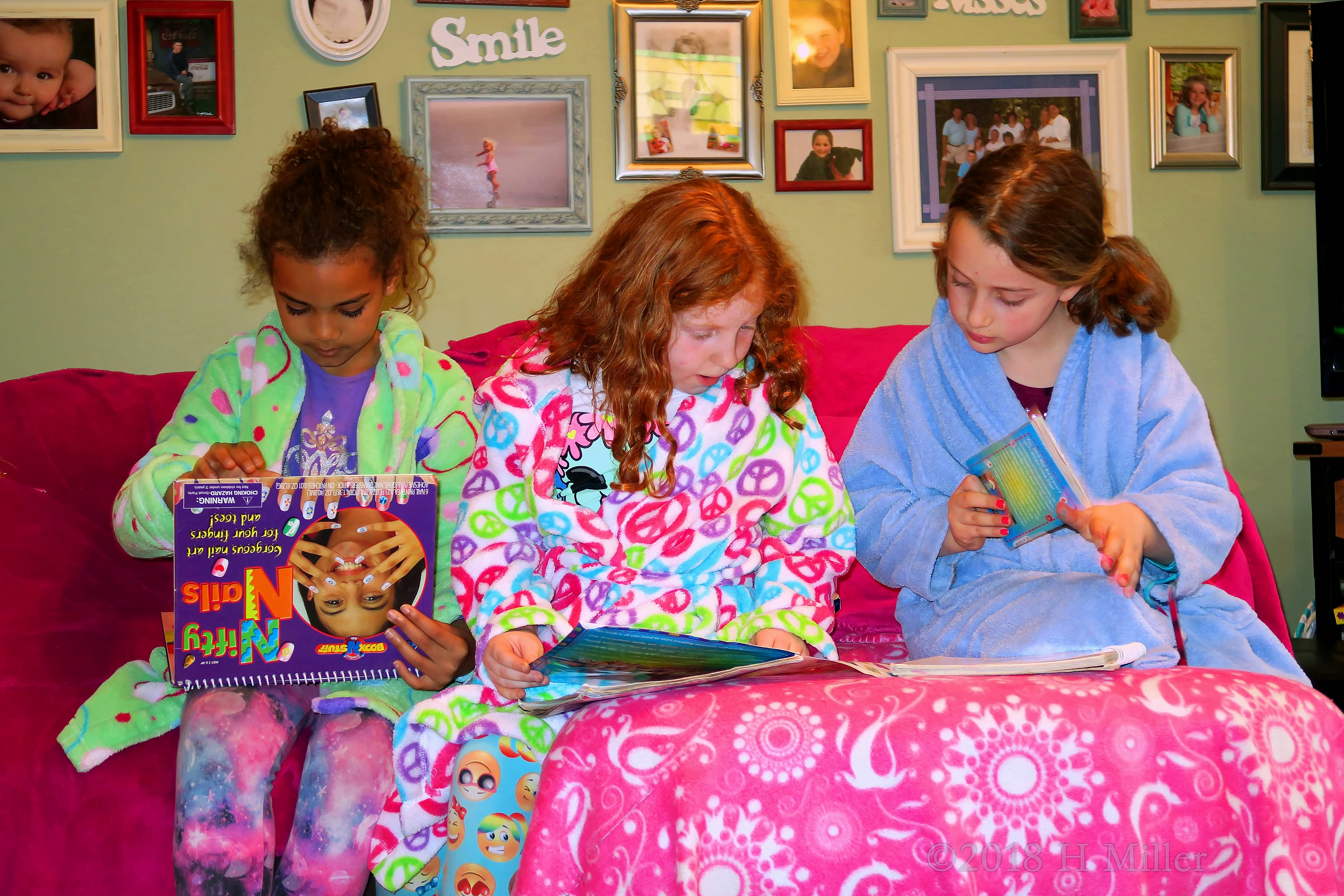 Nifty Nail Design Choice Books! Nifty Nail Design Choice Books!