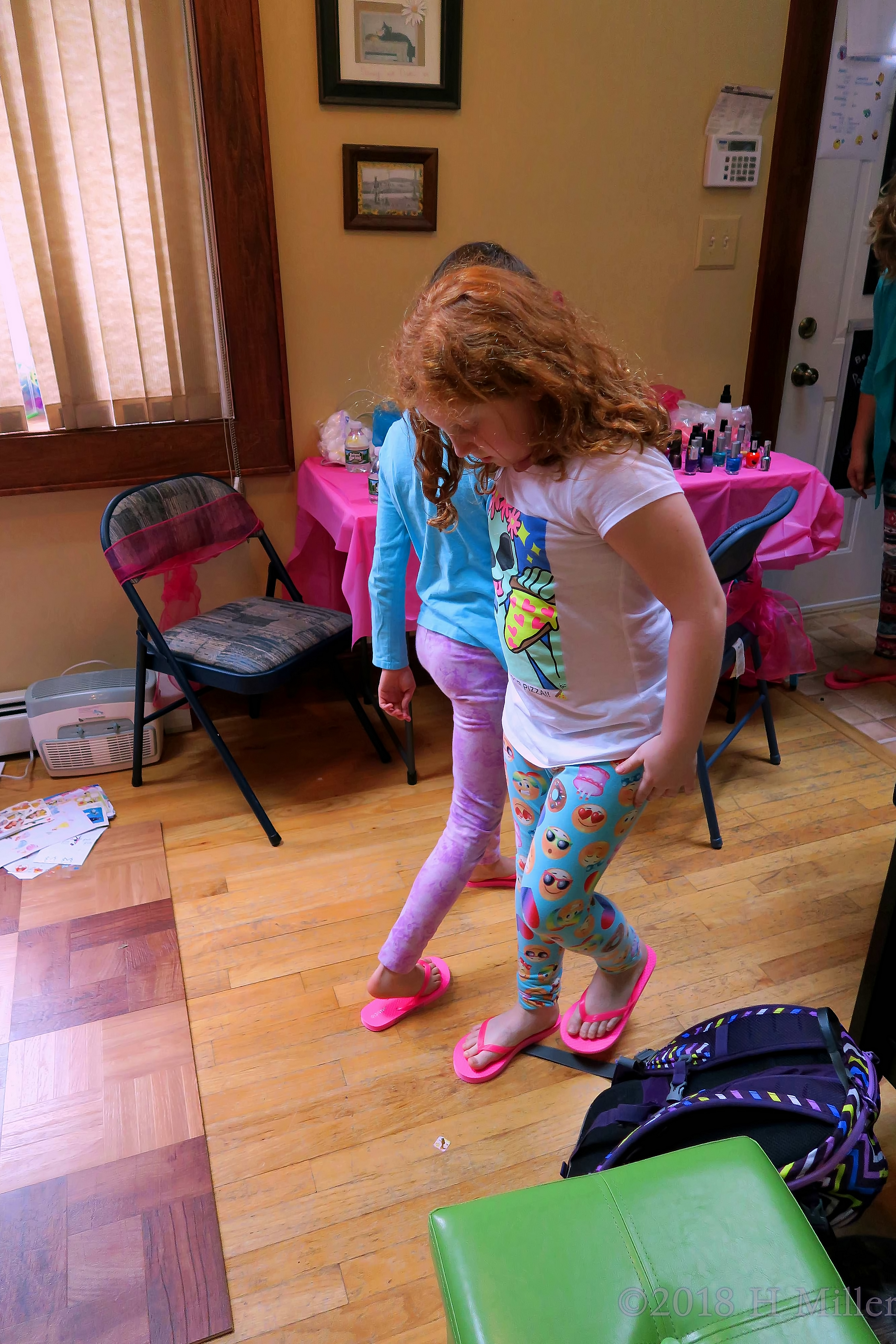 Walking In The Flip Flops At The Spa Party For Girls Walking In The Flip Flops At The Spa Party For Girls