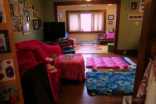 Beautiful Setup In The Kid's Spa Party Beautiful Setup In The Kid's Spa Party