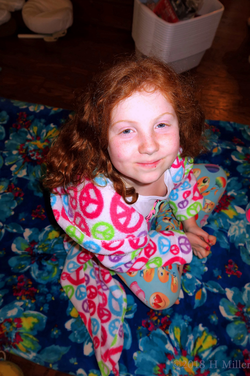 Enjoying The Spa Party After Her Girls Facial! Enjoying The Spa Party After Her Girls Facial!