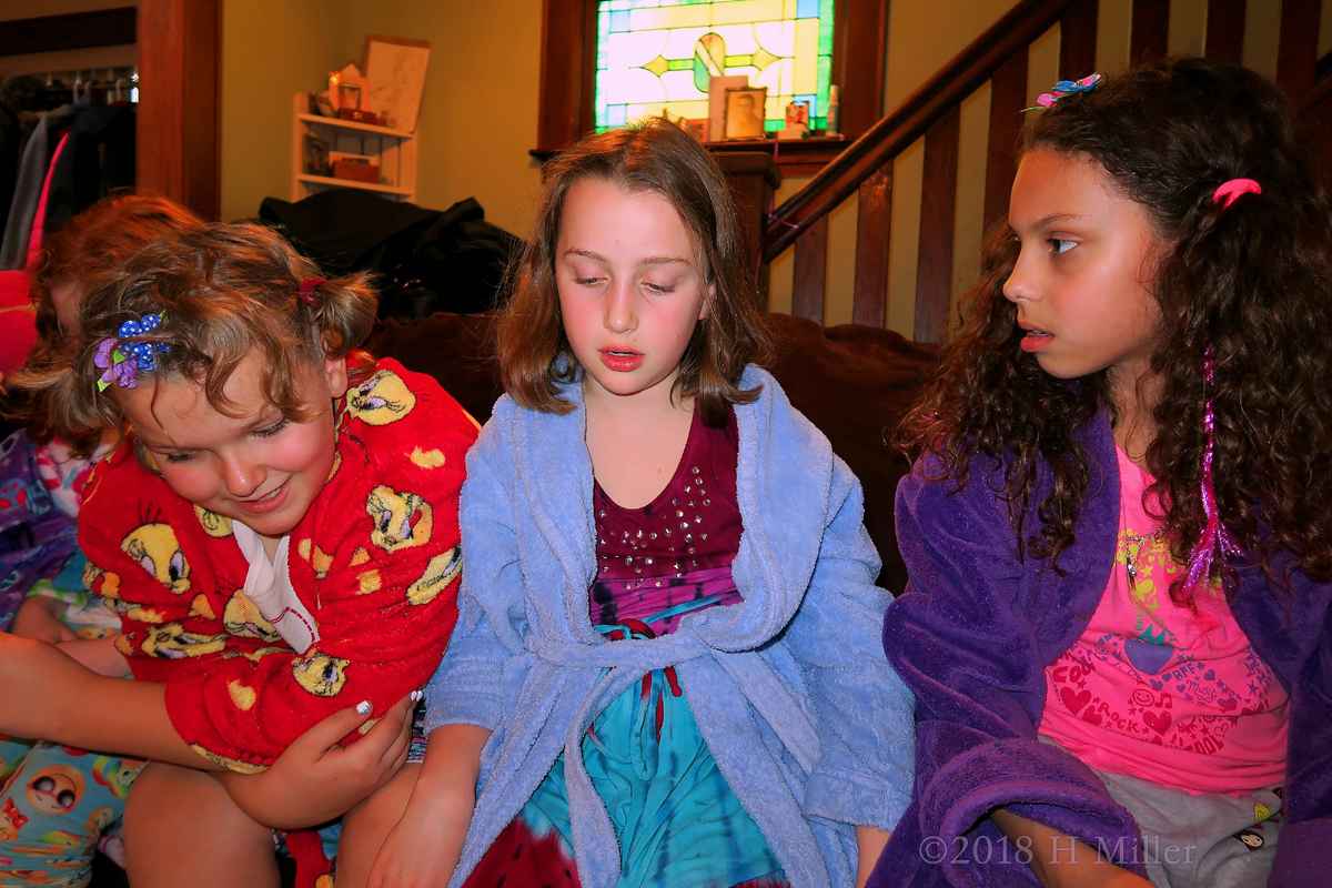 Blue Spa Robe, Purple Spa Robe, And Tweety Spa Robe For These Spa Girls 