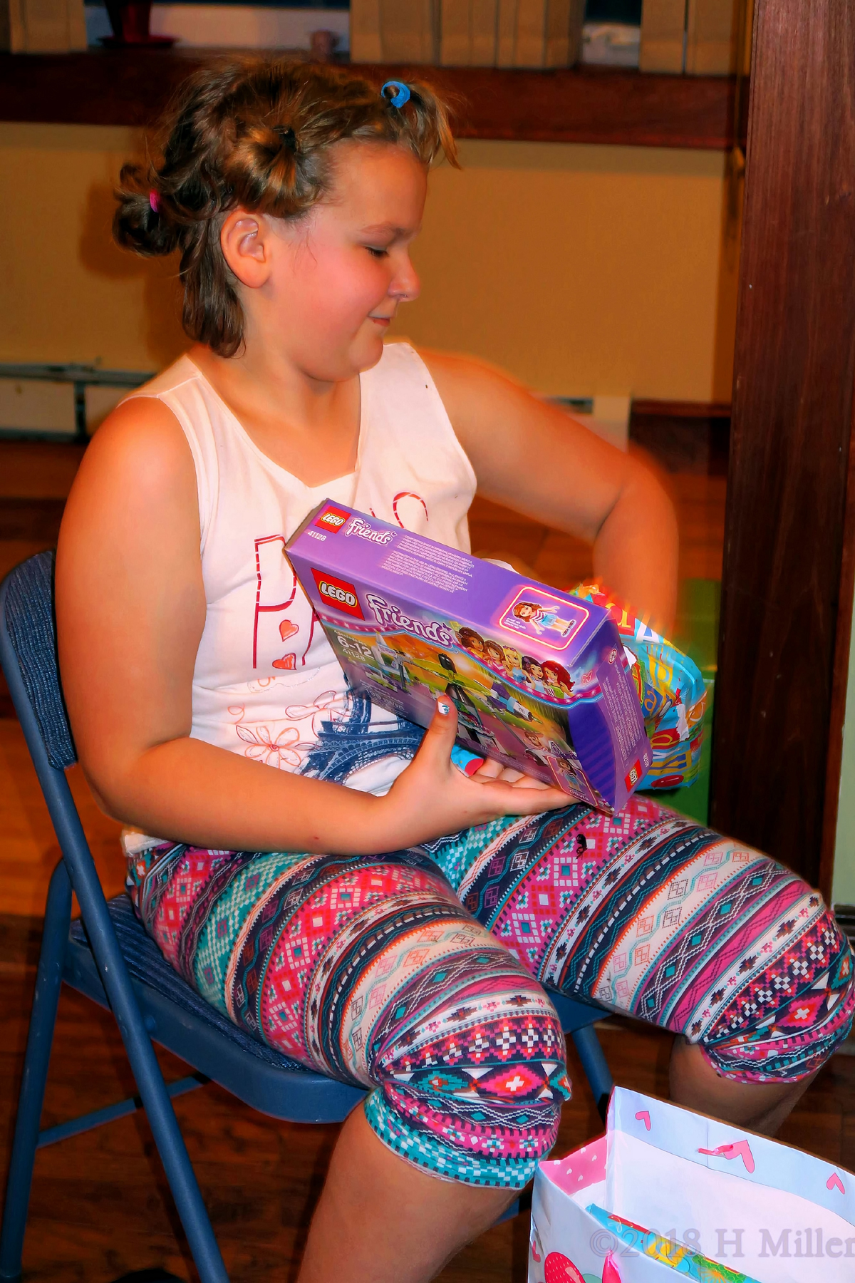 Opening Up Lego Friends At The Birthday Party! 1