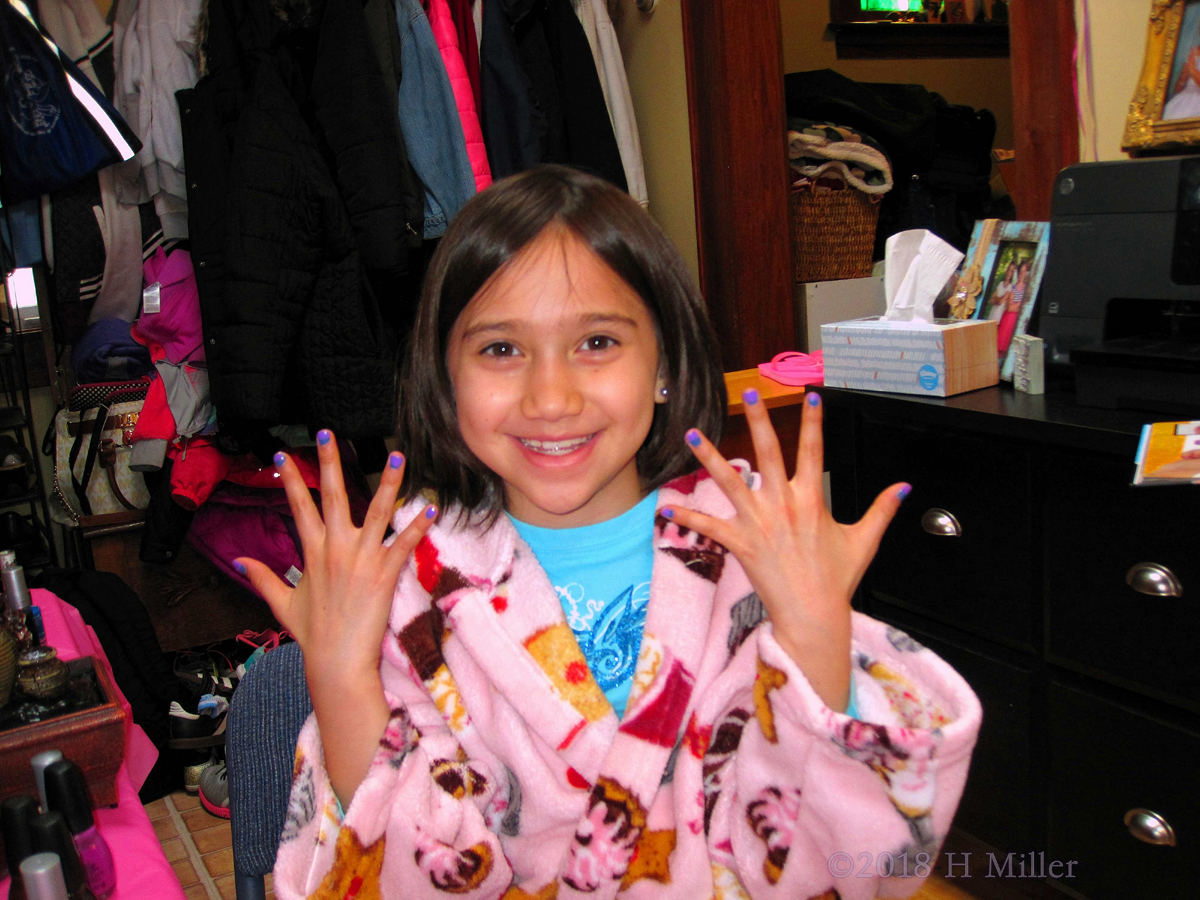 Showing Off Her Beautiful Girls Manicure With A Big Smile! 1