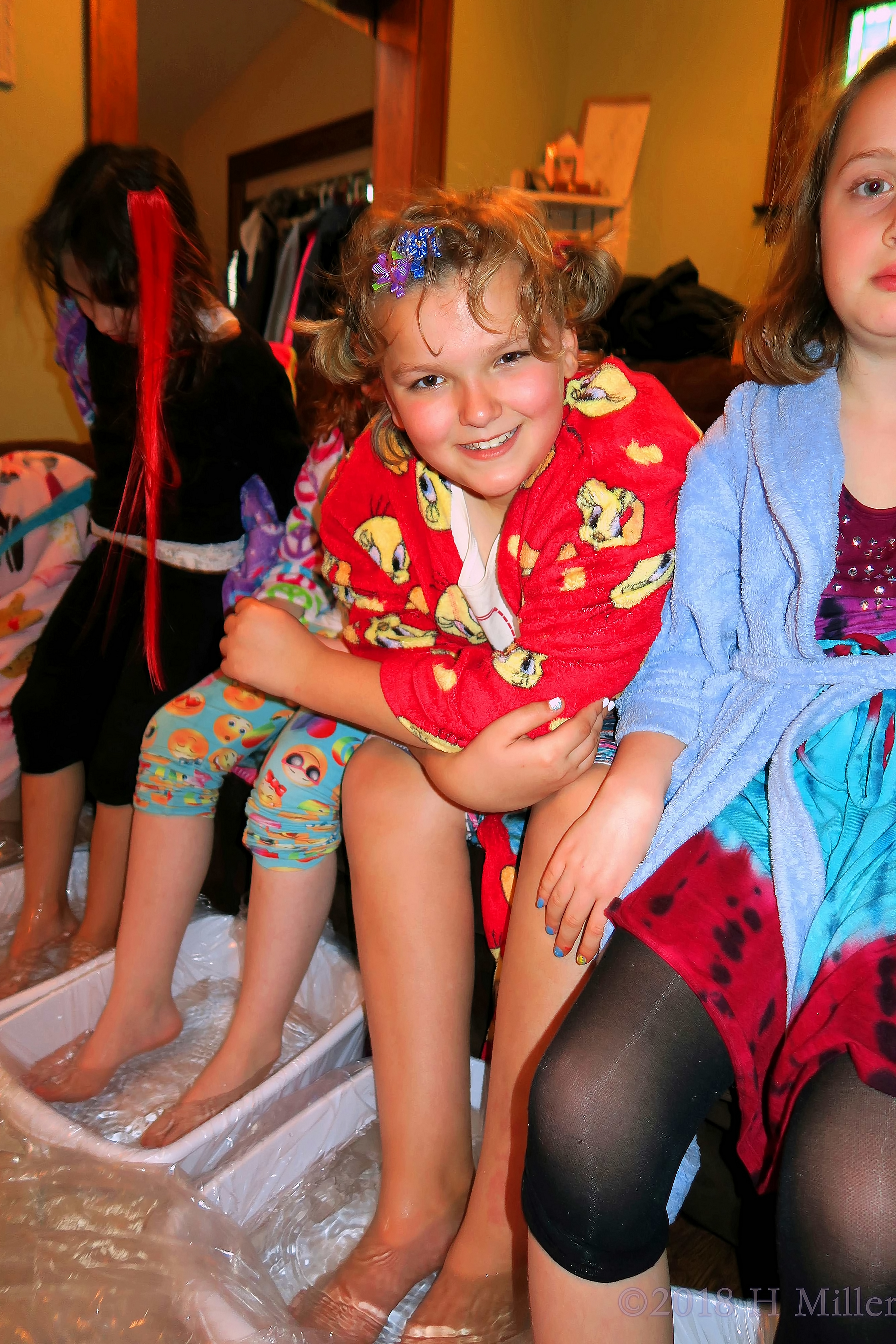 Birthday Girl Happy With Kids Pedi Foot Soak Birthday Girl Happy With Kids Pedi Foot Soak