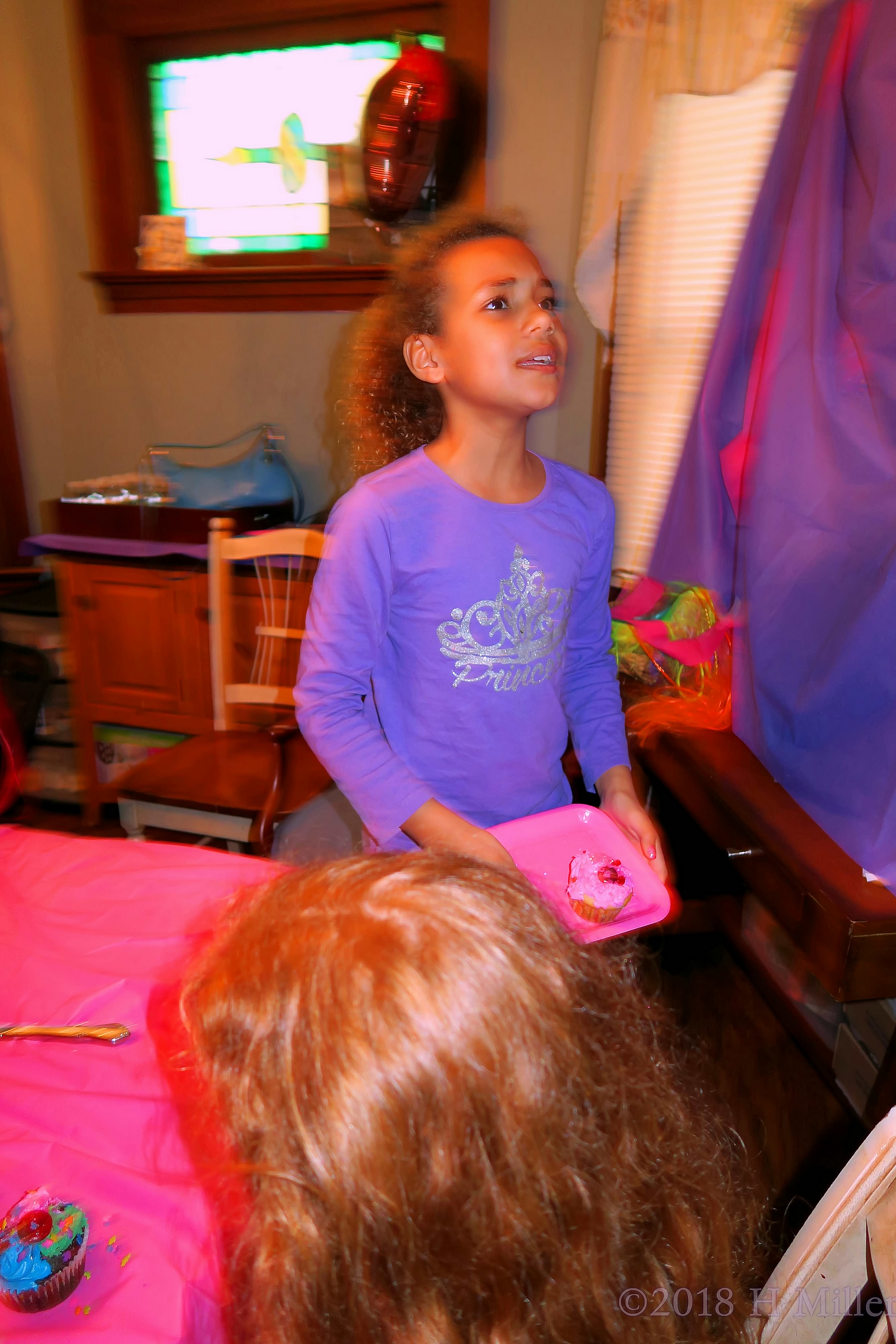 Someone Help Me With My Cupcake!! Someone Help Me With My Cupcake!!