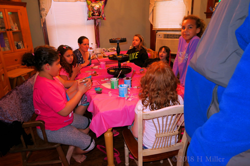 Everyone Relaxing With The Foot Bath Everyone Relaxing With The Foot Bath
