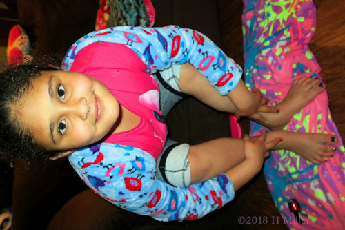 Happy Face Happy Mani And Pedi! Happy Face Happy Mani And Pedi!