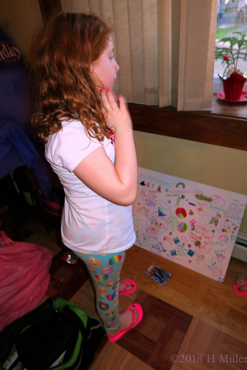 Looking At The Spa Birthday Card At The Spa Party Looking At The Spa Birthday Card At The Spa Party