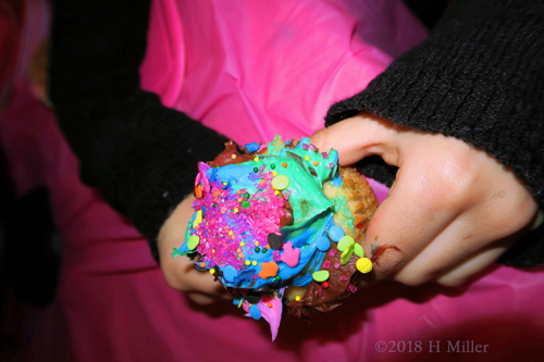Sparkly Colorful Cupcake!!